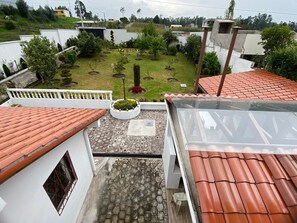 Property grounds - 35 minutes from Quito airport country house in Pintag (Pintag)