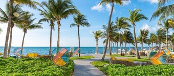 2br beachfront condo w/ Private swim up pool