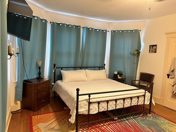 5 عدّة غرف نوم ومكتب ومكواة/لوح كي وواي فاي مجانًا