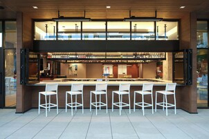 Bar (en la propiedad)