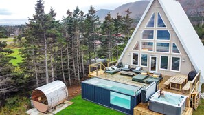 Terrace/patio - Mystical Beachfront Chalet , Hot tub , Sauna and Heated Container Pool (Cape Breton)