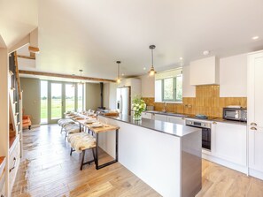 Dishwasher, highchair