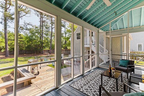 New! The Waterman Cottage at Wrightsville~5 mins to Beach!