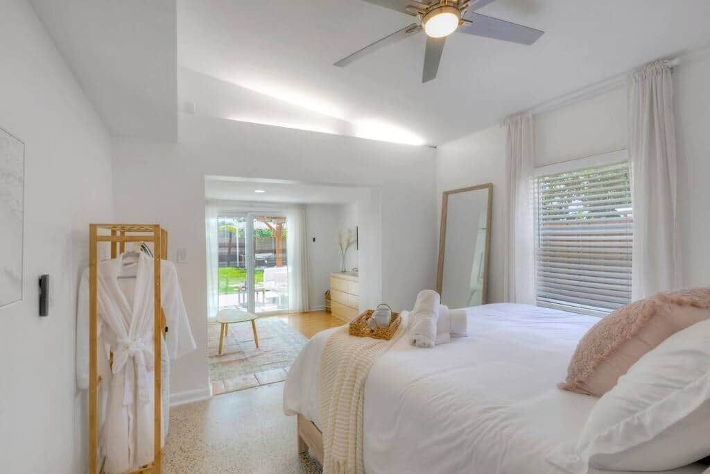 4 camere, ferro/asse da stiro, Wi-Fi, lenzuola