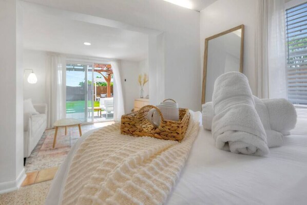 4 bedrooms, iron/ironing board, travel cot, WiFi