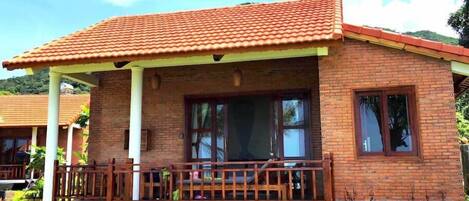 Façade de lâhĂ©bergement