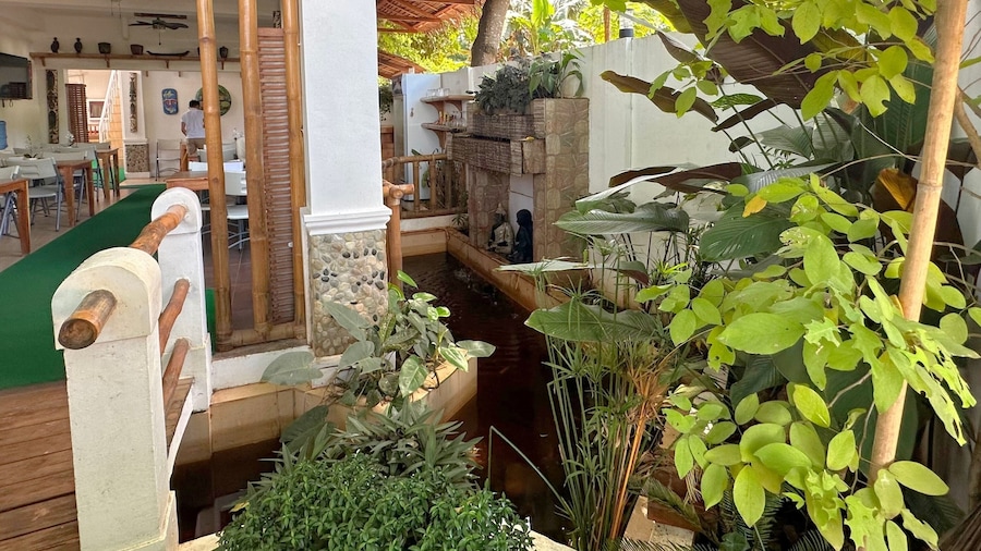 Earl De Princesa Hotel