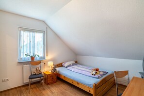 2 Schlafzimmer, Bügeleisen/Bügelbrett, kostenloses WLAN, Bettwäsche