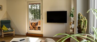 Holiday Apartment "Am Hohlebach" with Balcony & Wi-Fi