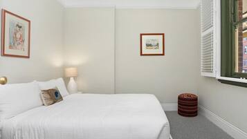 3 chambres, bureau, fer et planche Ă repasser, Wi-Fi gratuit