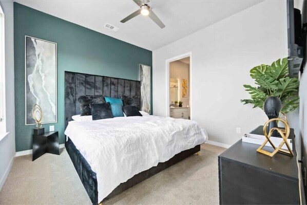 2 bedrooms