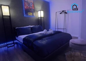 2 bedrooms, iron/ironing board, WiFi, bed sheets - 2BedApt|LongStayDiscounts|6+Guests|Wi-Fi|Modern|Business|Family|Leisure|Finchley (London)