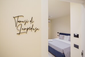 Chambre Double Standard, 1 grand lit | Literie de qualité supérieure, couette en duvet d'oie, surmatelas