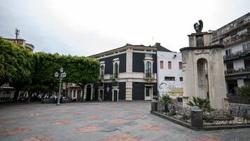 Depan hartanah