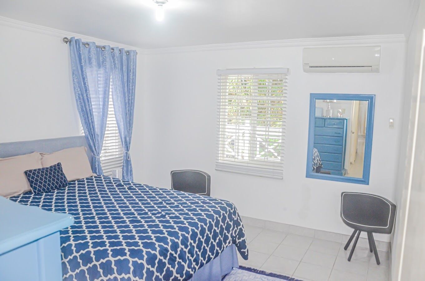 家庭独立别墅 | 2 多间卧室、熨斗/熨衣板、免费 WiFi、床单