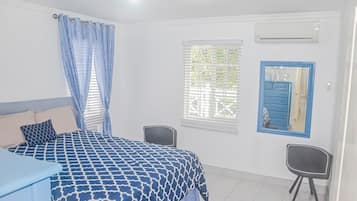 Family House | 2 bedrooms, iron/ironing board, WiFi (free), bed sheets