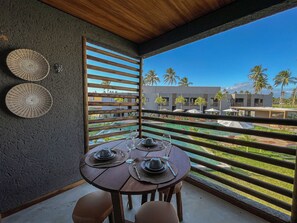 Apartamento | Opções para refeição ao ar livre