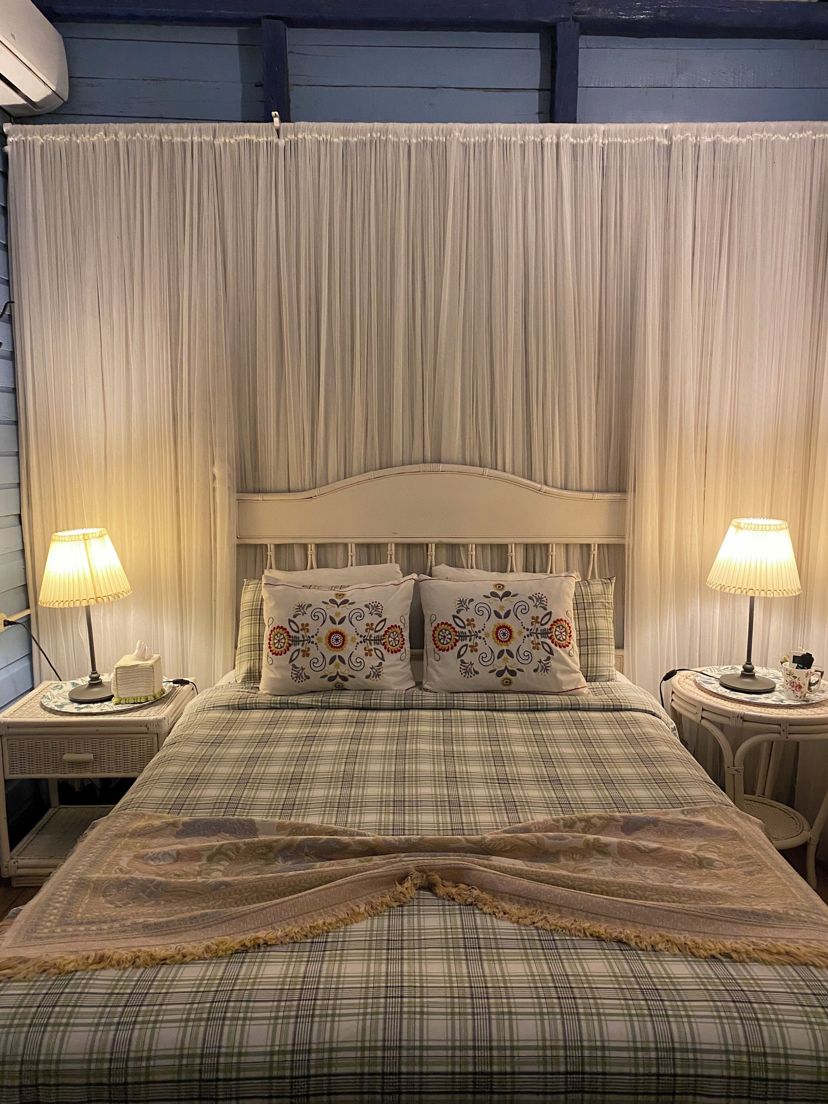 Habitación doble clásica | Cunas, wifi gratis, decoración personalizada y muebles diferentes 