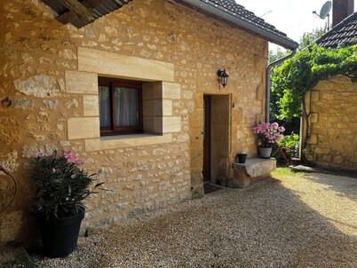 Maison de Campagne au Cœur du Périgord Noir