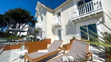Deluxe Apartment, Terrace, Beach View (Entre ciel et mer) | Front of property