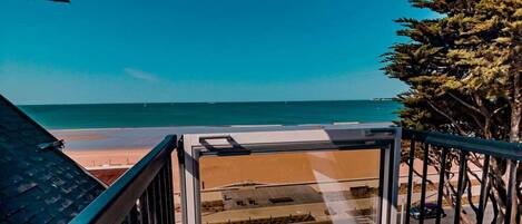 Appartamento Deluxe, vista mare (Au dessus des vagues) | Terrazza/patio