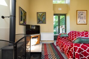 Luxury Cottage | Living area