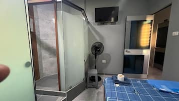 Panoramic Single Room