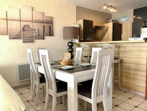 Dining - Appartement Mar e Souleu avec Terrasse et Vue Mer au Grau du Roi (Le Grau-du-Roi)