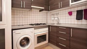 Kookgerei, borden en bestek