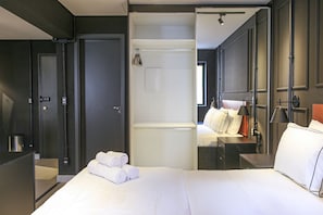 Estudio de diseñador | Muebles diferentes y wifi gratis