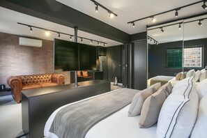 Estúdio design | Individualmente mobiliados, Wi-Fi de cortesia