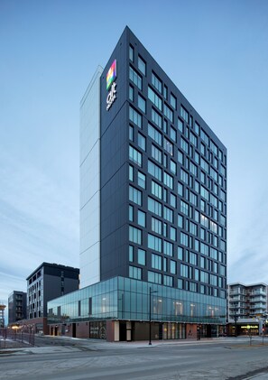 Exterior - Alt Hotel Calgary University District (Calgary)