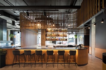 Alt Hotel Calgary University District