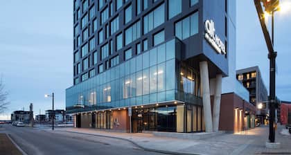 Alt Hotel Calgary University District