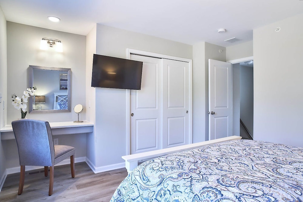 New Condo! Minutes from Sand Springs Golf Course & Wedding/Event Venue