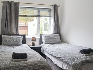 2 bedrooms, free WiFi, bed sheets