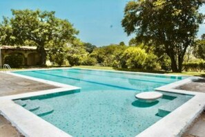 Alberca al aire libre