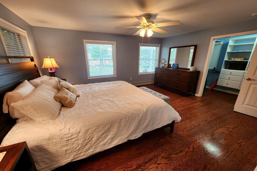 Peaceful & private Mullett Lake haven Cheboygan County Vrbo