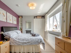 4 chambres, Wi-Fi gratuit, draps fournis
