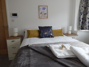 Egyptian cotton sheets, premium bedding, Select Comfort beds