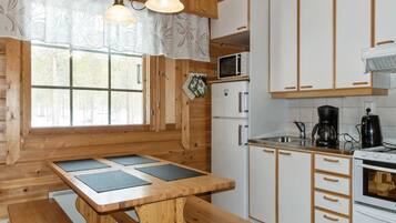 Réfrigérateur, micro-ondes, lave-vaisselle