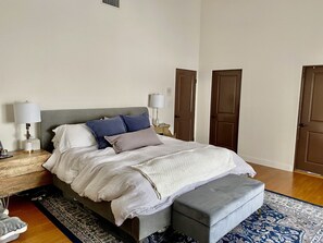 3 chambres, fer et planche à repasser, Wi-Fi, literie fournie