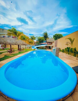 Outdoor pool - Pousada Obah Village (Cruz)