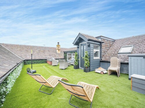 Harbour View - UK44111