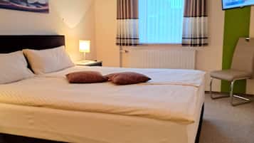 1 Schlafzimmer, Bügeleisen/Bügelbrett, Reisekinderbett, kostenloses WLAN