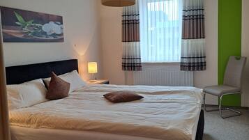 1 Schlafzimmer, Bügeleisen/Bügelbrett, Reisekinderbett, kostenloses WLAN