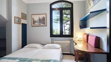 5 多间卧室、免费 WiFi、床单