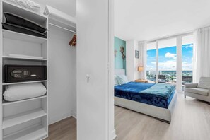 1 Schlafzimmer, Bügeleisen/Bügelbrett, Reisekinderbett, WLAN
