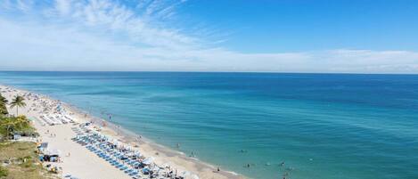 Playa en los alrededores