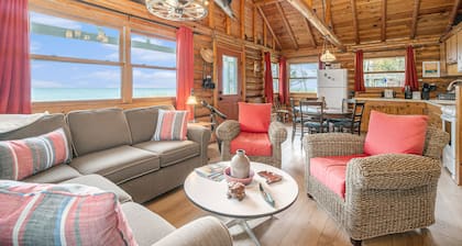 Lakefront cabin with 100 ft of Lake Michigan beach, full kitchen, loft, & deck